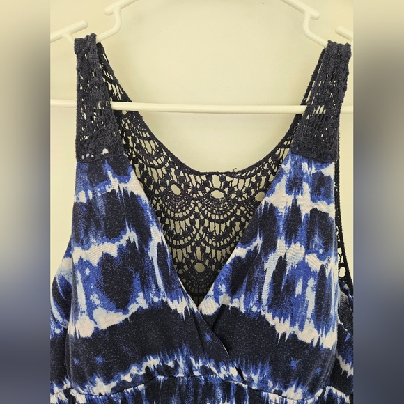 Faded Glory Blue and White Lace Detail Dress *Beach Ready* - Picture 2 of 4